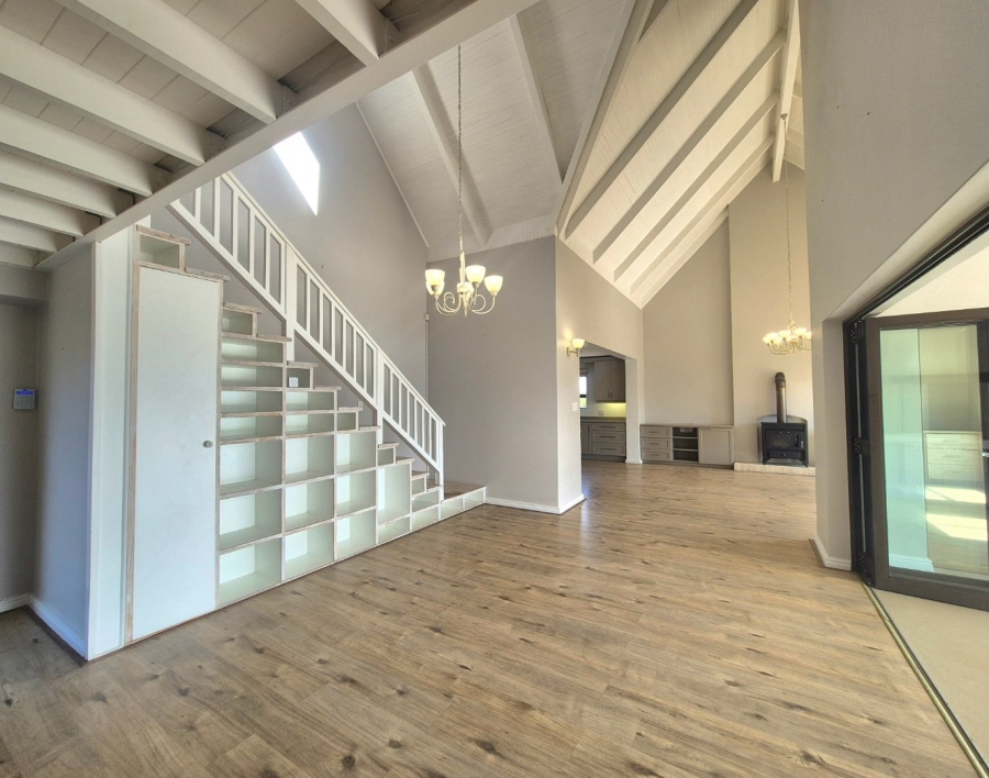 5 Bedroom Property for Sale in Wilderness Central Western Cape